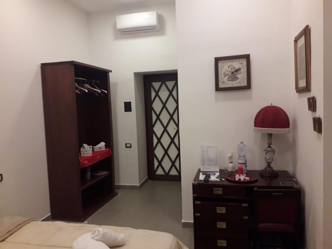 Room Don Carlo Napoli Ngoại thất bức ảnh